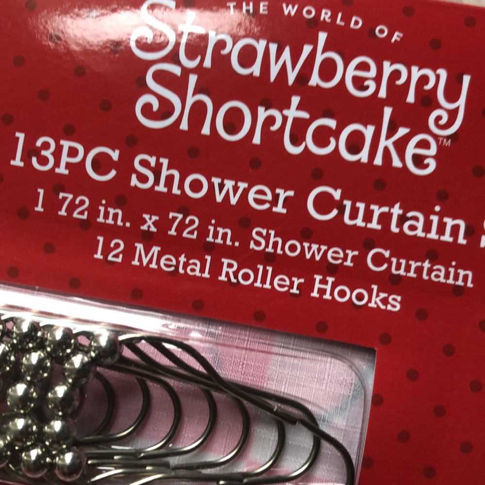 Strawberry Shortcake Pink Shower Curtain Set - Picture 3 of 8